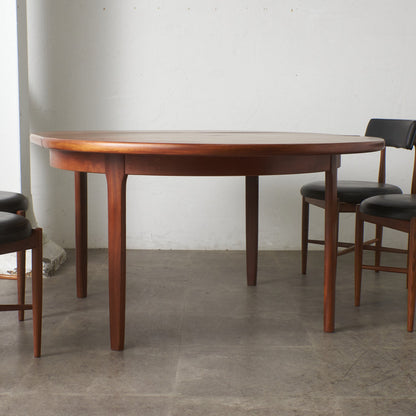 英国ヴィンテージ エクステンション ラウンドダイニングテーブル