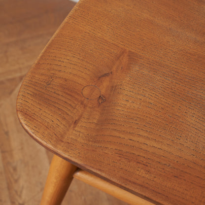 4本スポーク フープバックチェア