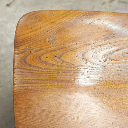 スティックバックチェア