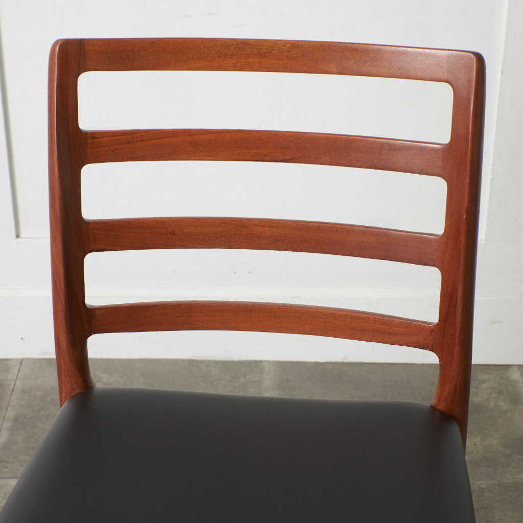 No.85 チェア / 張替品