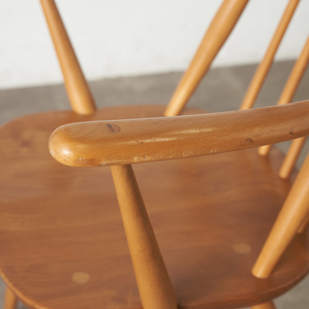 ゴールドスミス アームチェア