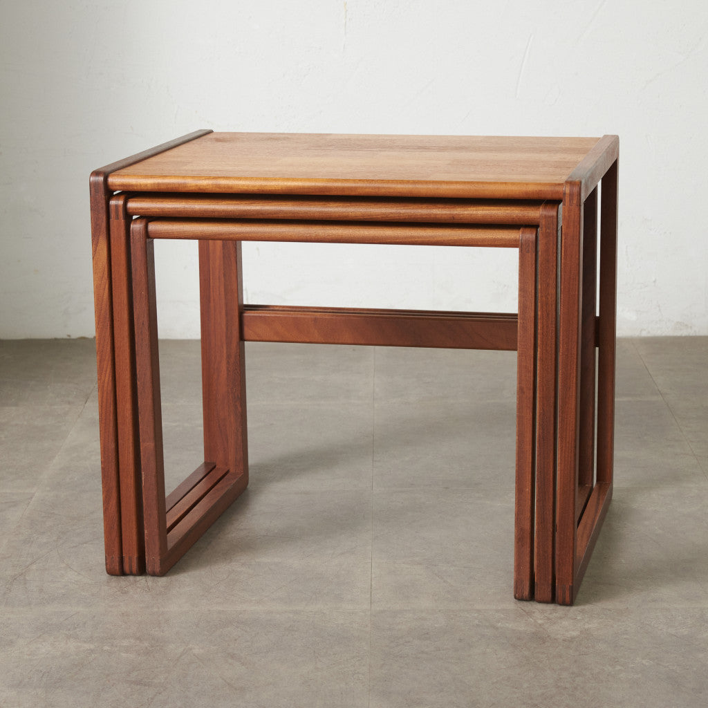 ヴィンテージ ネストテーブル (3556)