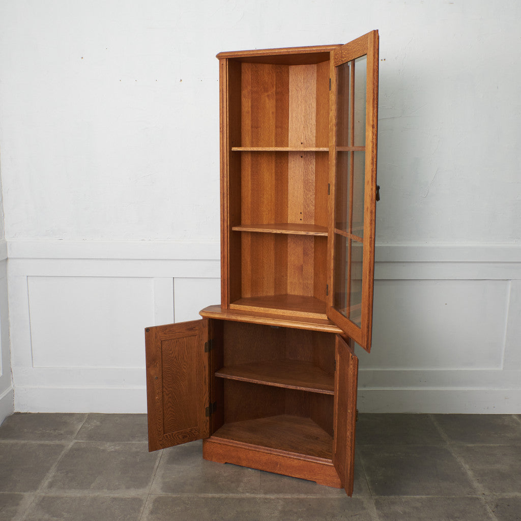 クラシック オーク材 コーナーキャビネット