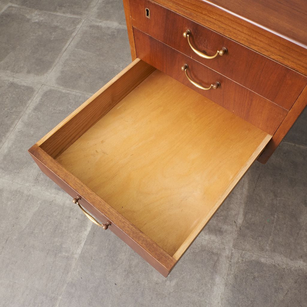 デンマーク製ヴィンテージ 両袖デスク