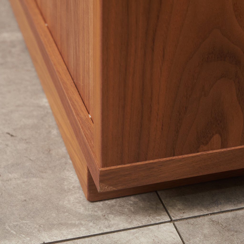 BASS テレビボード