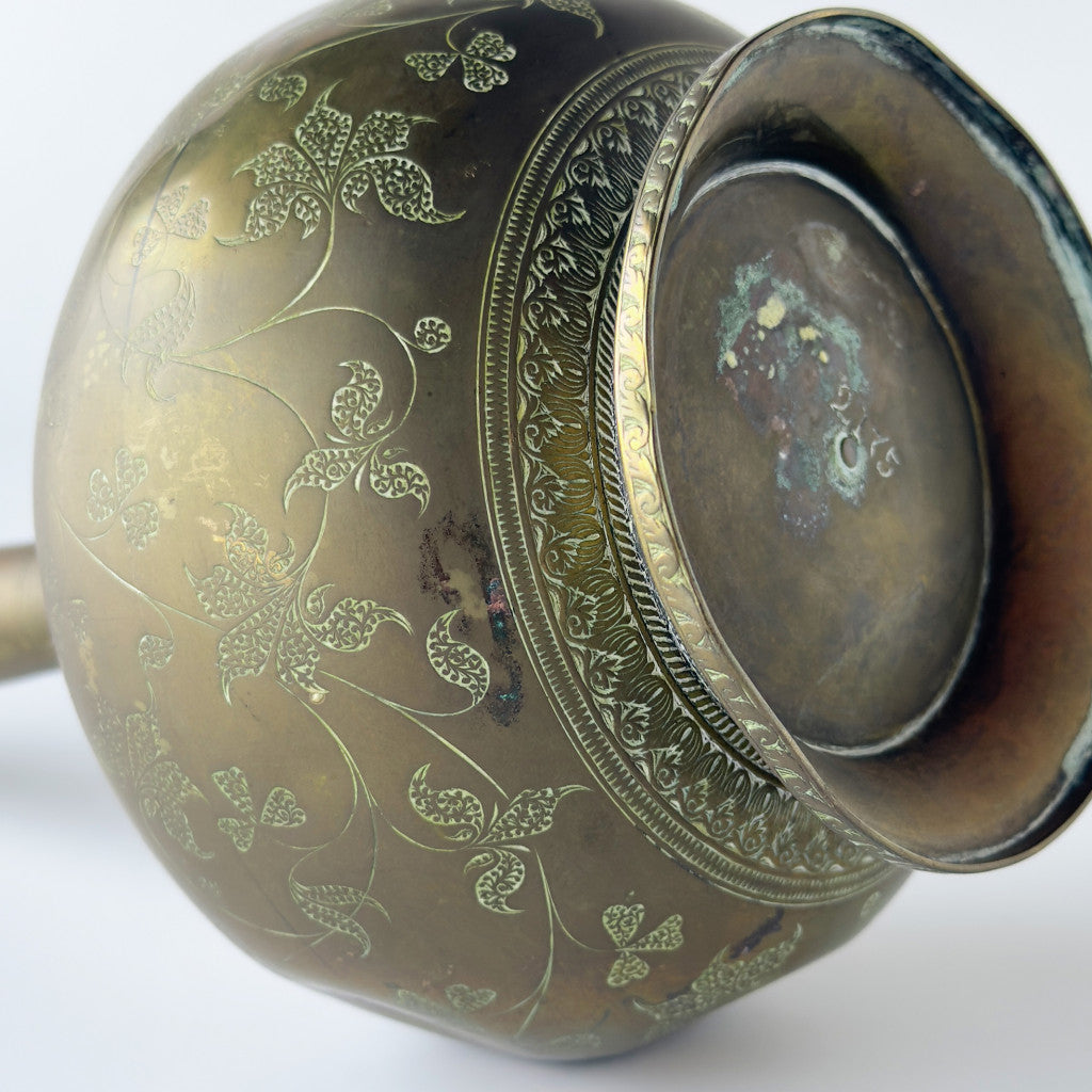 真鍮製 フラワーベース