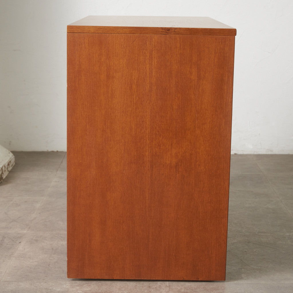 英国 ヴィンテージ 3段 チェスト｜rocca rocca