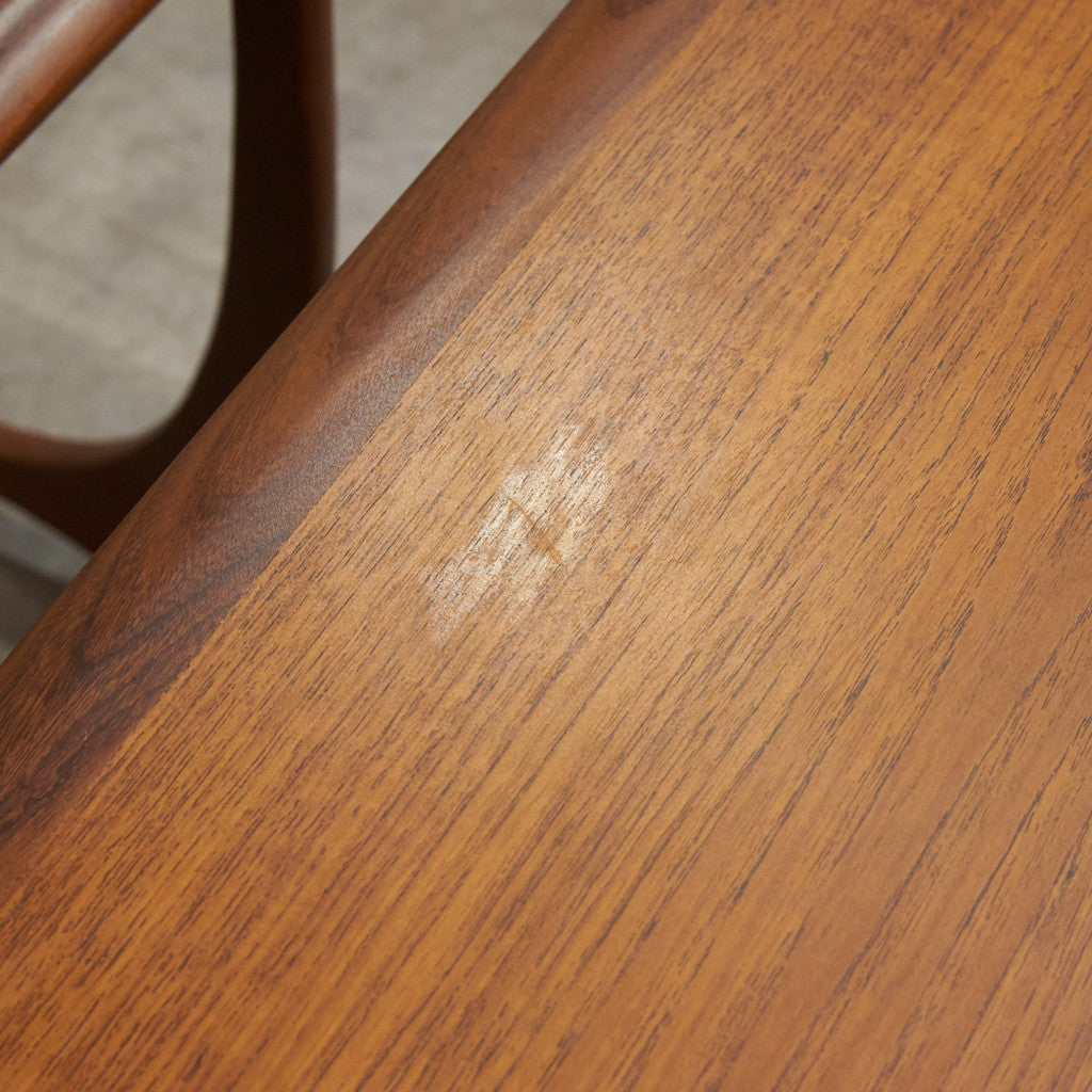 Astro ネストコーヒーテーブル