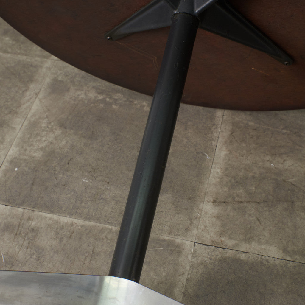 イームズ コントラクトベース ラウンドテーブル