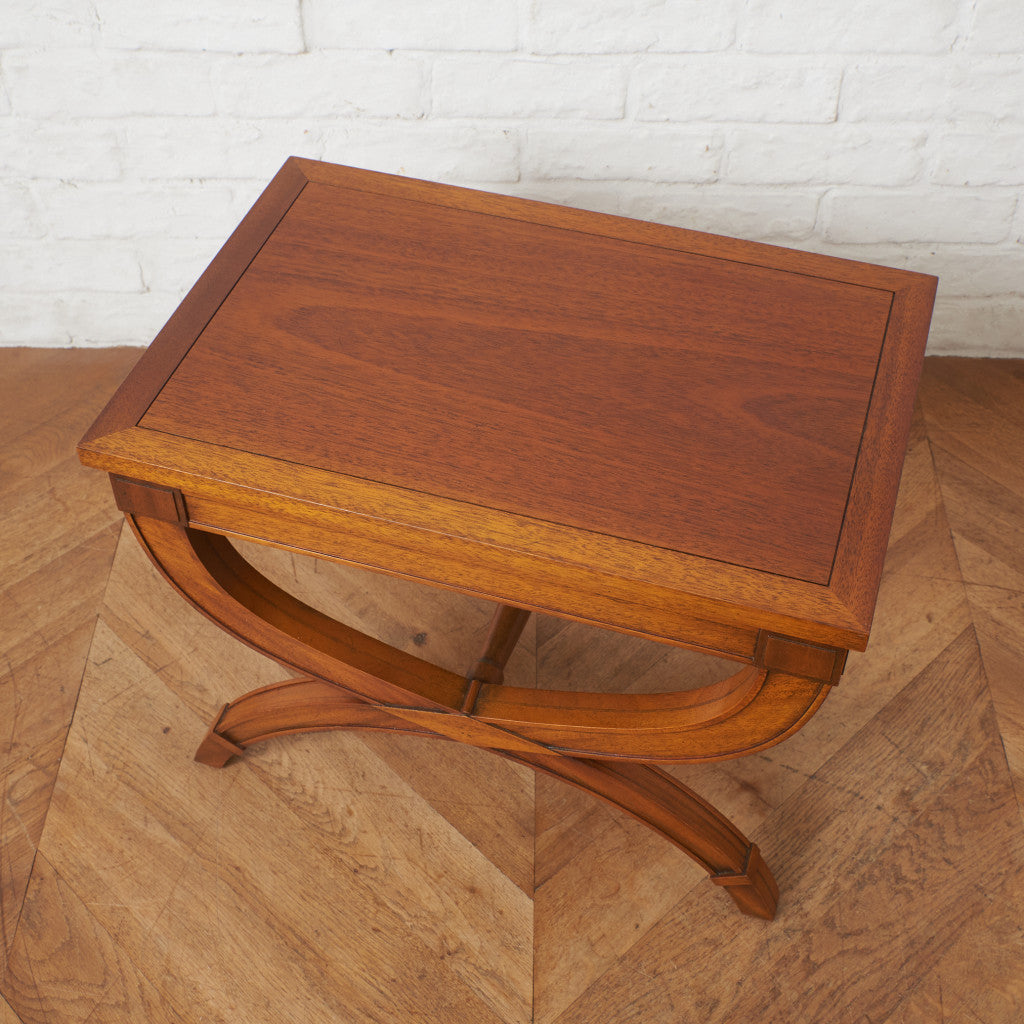 TRIUNE サイドテーブル