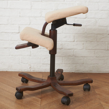 WING バランスチェア