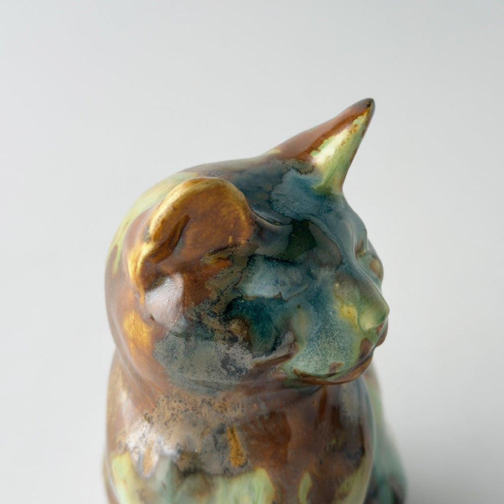 英国ヴィンテージ 猫のフィギュリン