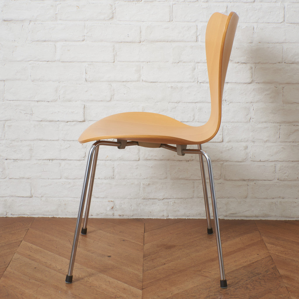 セブンチェア / ビーチ