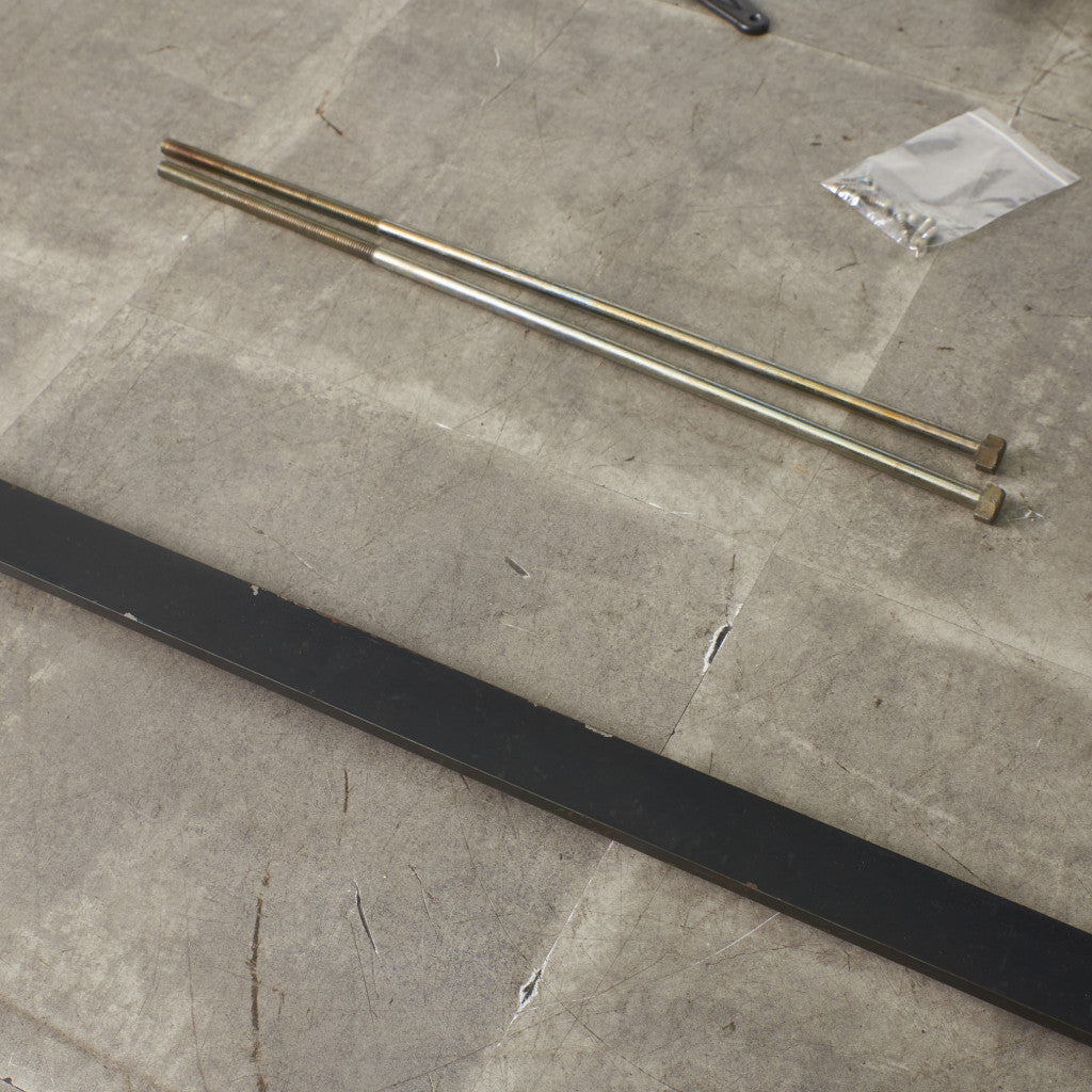 イームズ コントラクトベース ミーティングテーブル