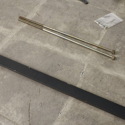 イームズ コントラクトベース ミーティングテーブル