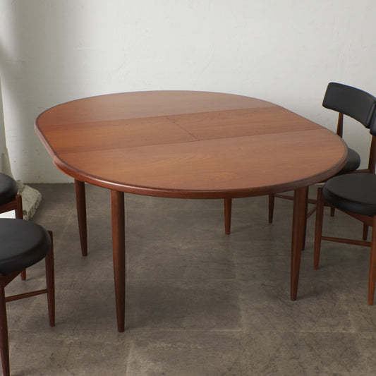 エクステンション ラウンドダイニングテーブル