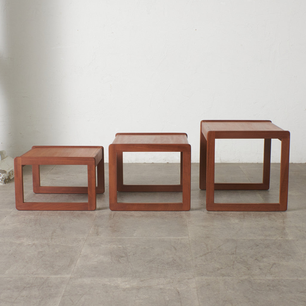 ヴィンテージ ネストテーブル