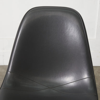 サイドシェルチェア スタッキングベース