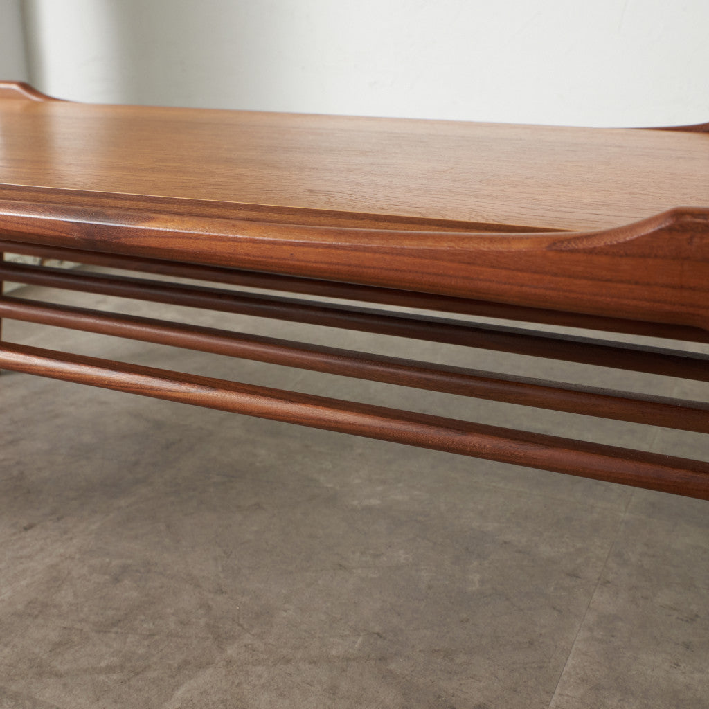 英国ヴィンテージ コーヒーテーブル