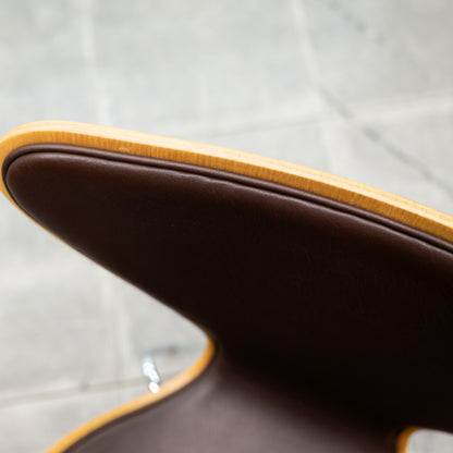 セブンチェア / フロントパディング