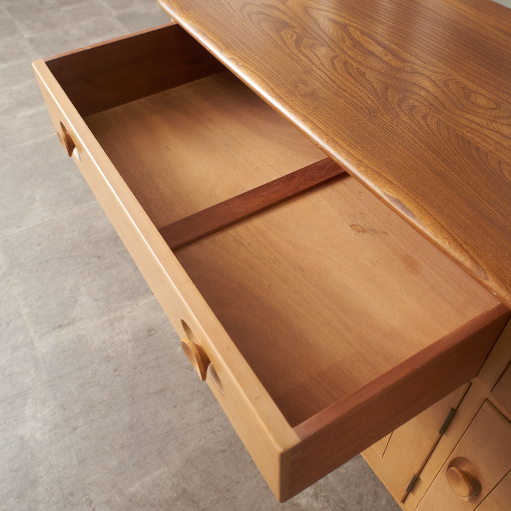 ウィンザー サイドボード 467 / ブルーラベル