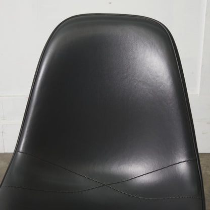 サイドシェルチェア スタッキングベース