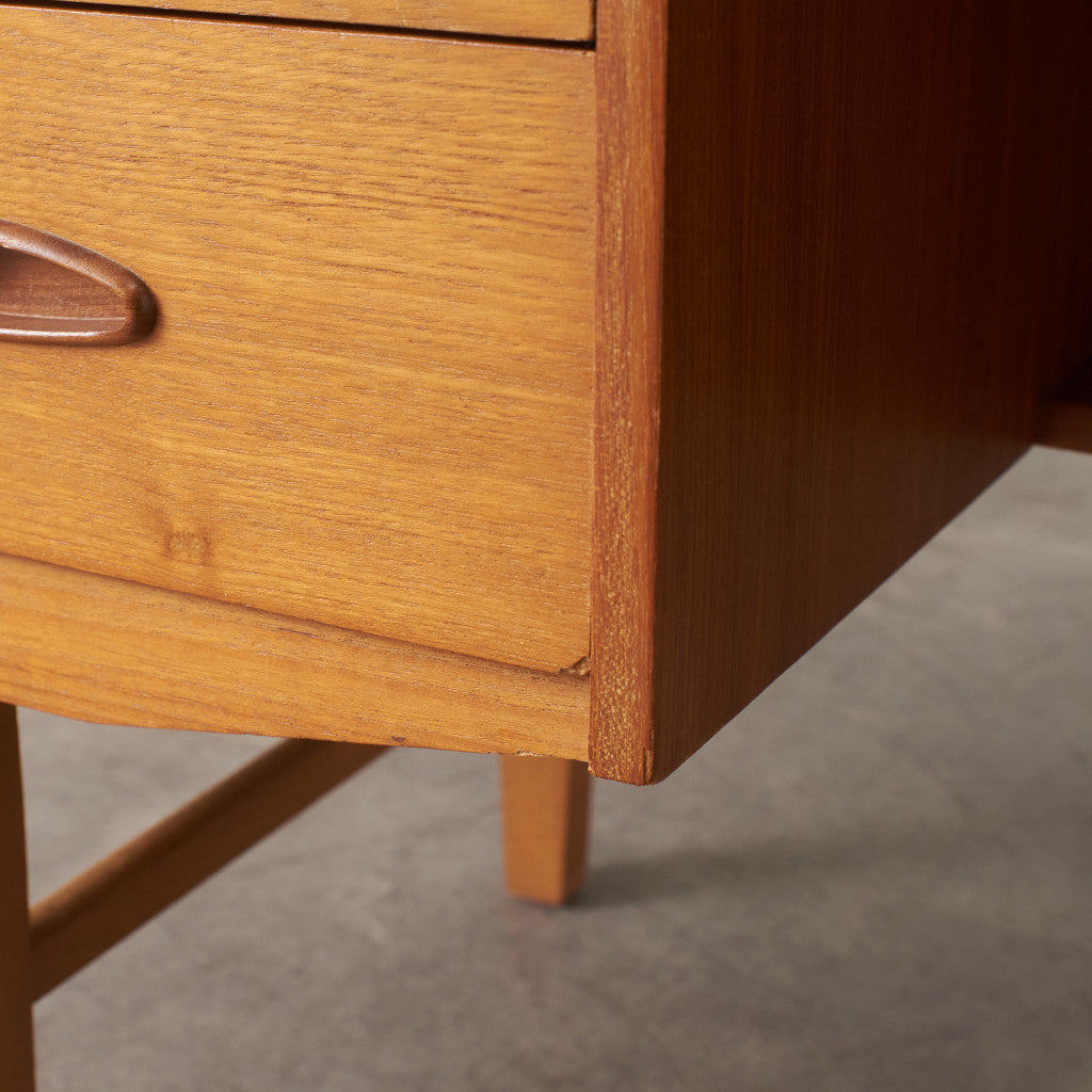 英国ヴィンテージ ドレッシングデスク