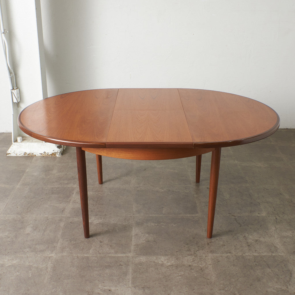 エクステンション ラウンドダイニングテーブル