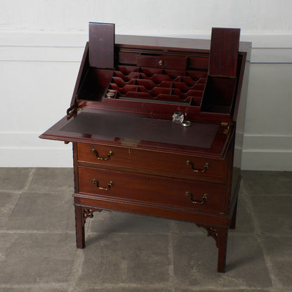 英国アンティーク ライティングビューロー