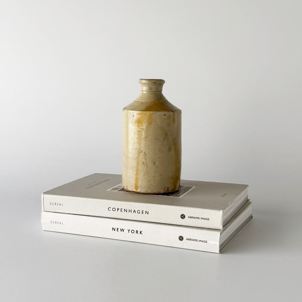 英国アンティーク ボトル