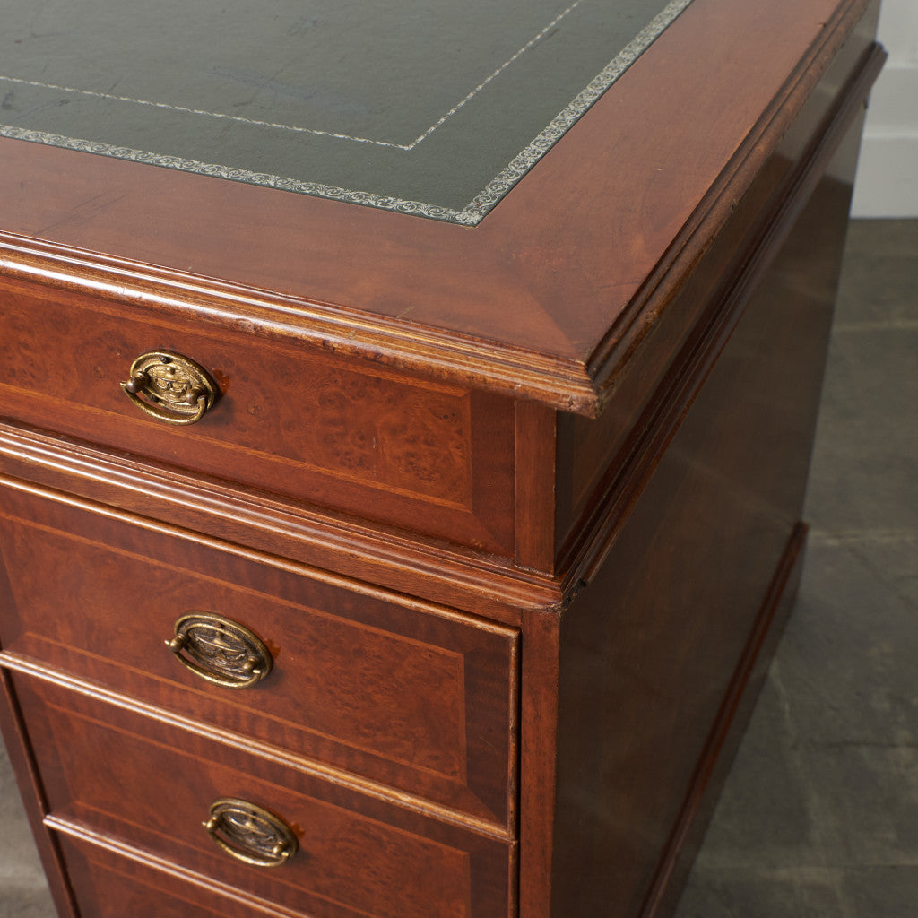 スペイン製 クラシック 両袖デスク