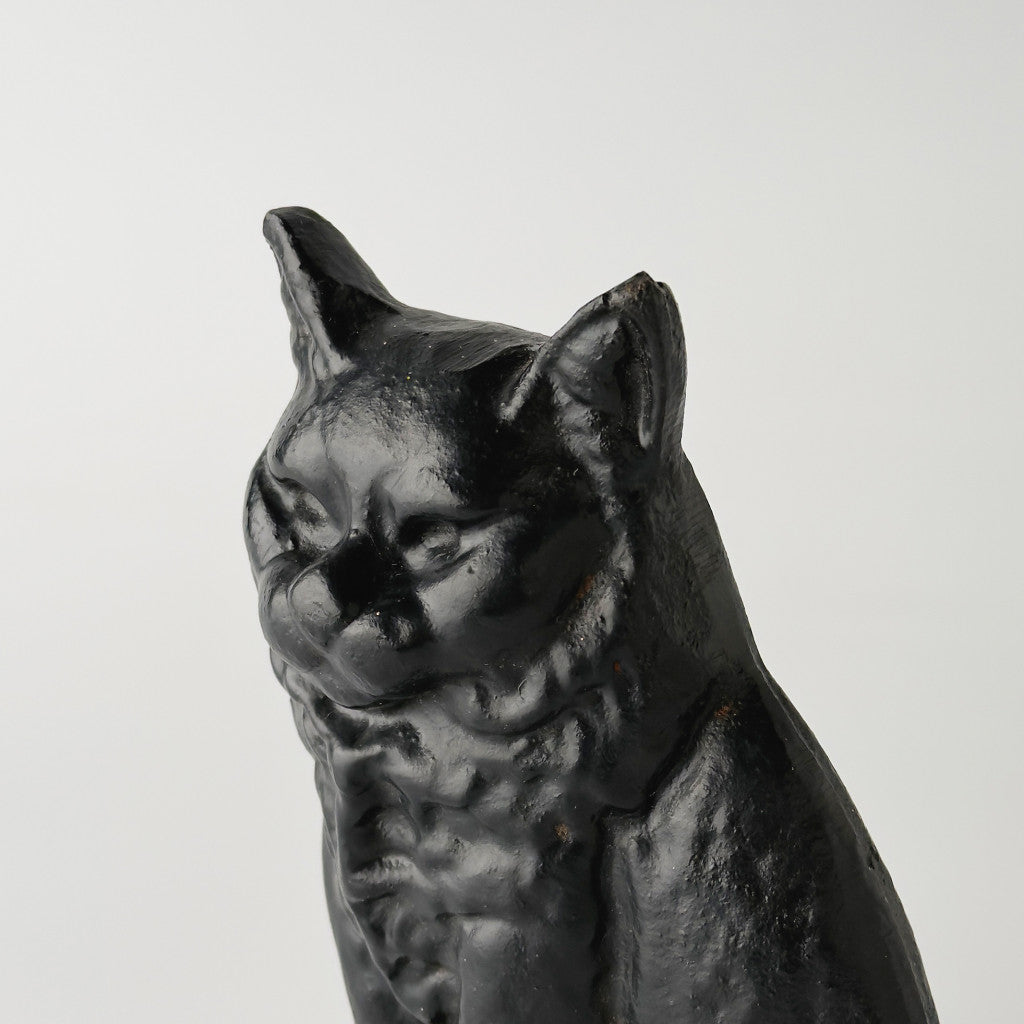 ヴィンテージ 鉄製 猫のフィギュリン