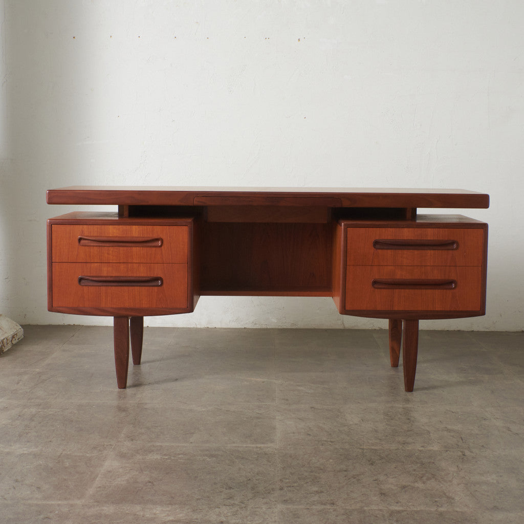 New Fresco ヴィンテージ デスク