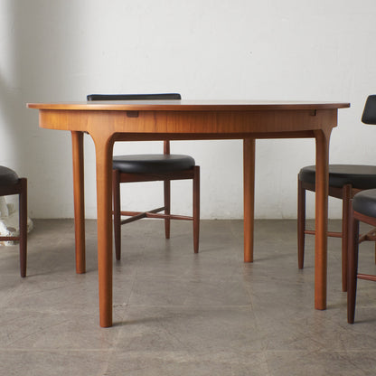 エクステンション ラウンドダイニングテーブル