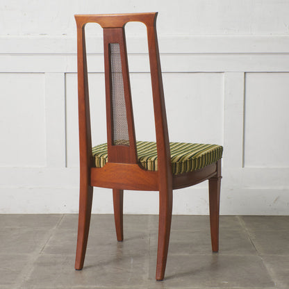 TRIUNE サイドチェア