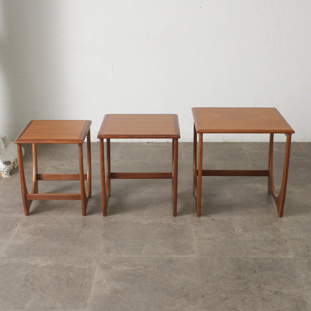 Astro ネストテーブル