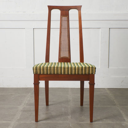 TRIUNE サイドチェア