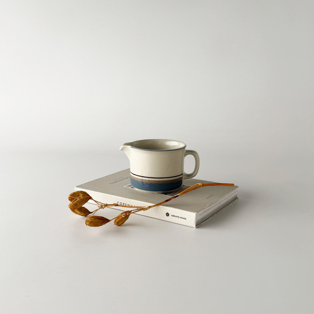 Uhtua ウートゥア ミルクピッチャー