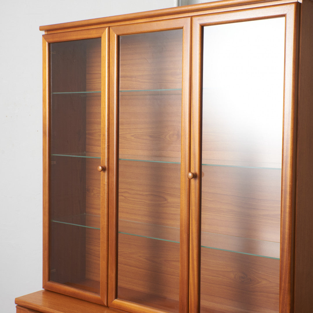 ヴィンテージ ガラスキャビネット