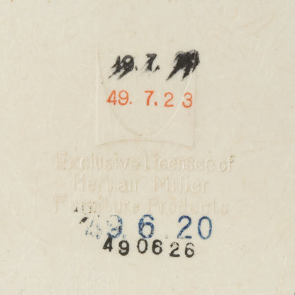 サイドシェルチェア スタッキングベース