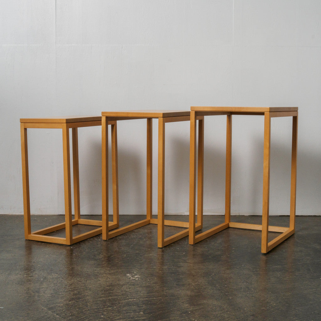 Trio ネストテーブル