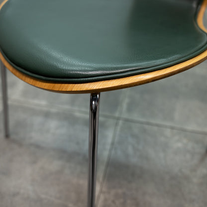 セブンチェア / フロントパディング