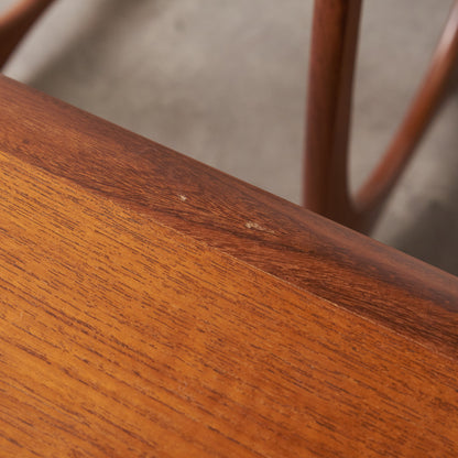 Astro ネストコーヒーテーブル