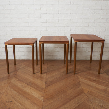 デンマーク ヴィンテージ ネストテーブル