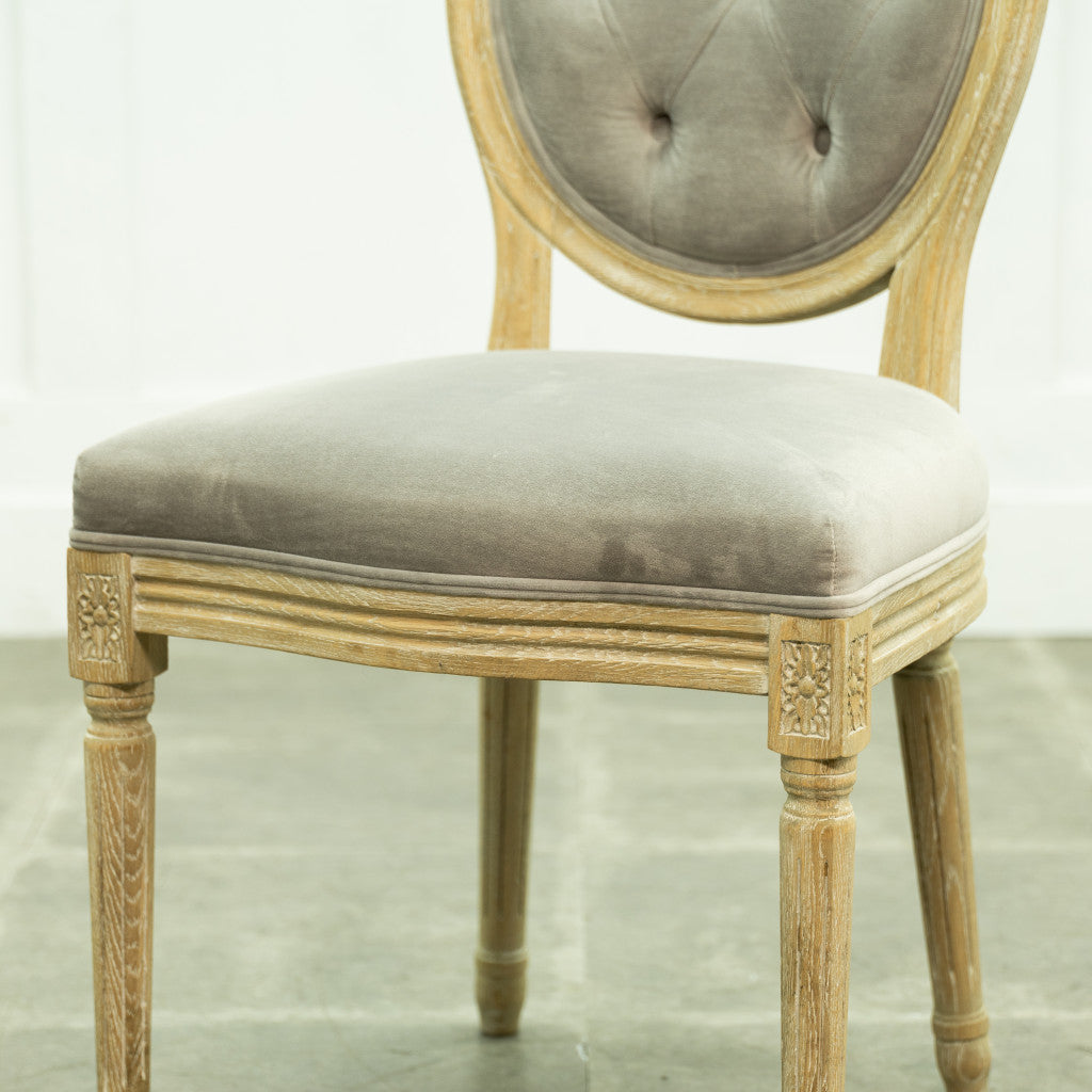 バルーンバックチェア