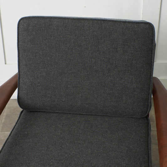 イギリスヴィンテージ アームチェア / 張替済