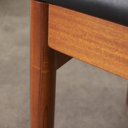 英国ヴィンテージ ラダーバック ダイニングチェア / 張替済