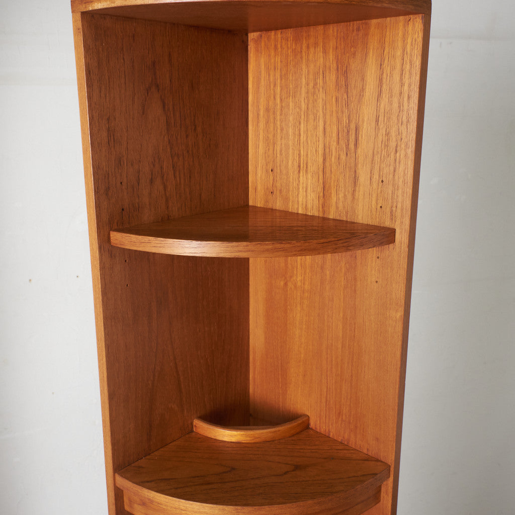 Fresco コーナーキャビネット