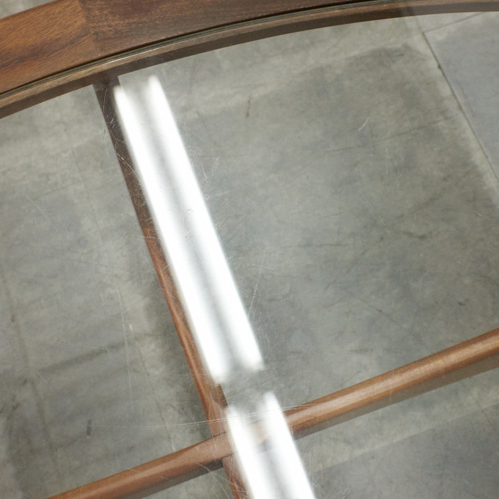 astro オーバルコーヒーテーブル