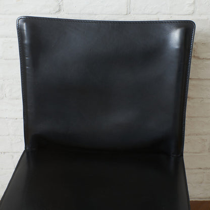 412 CAB アームレスチェア